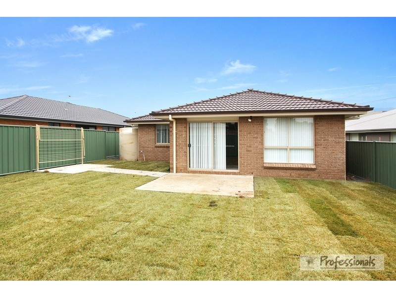 2 Mason Crescent, Armidale NSW 2350