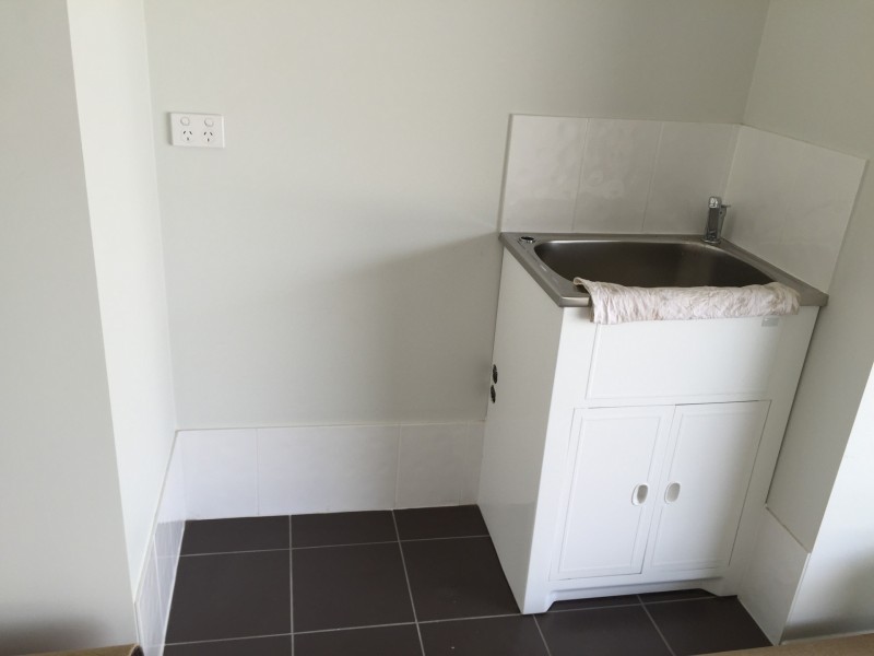 2/16 Mason Crescent, Armidale NSW 2350