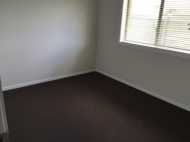 2/16 Mason Crescent, Armidale NSW 2350