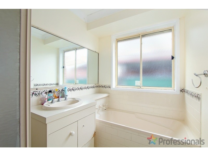 34 Centennial Close, Armidale NSW 2350