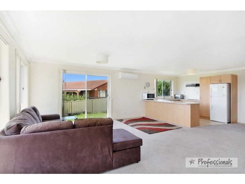 2/4 Kilcoy Close, Armidale NSW 2350