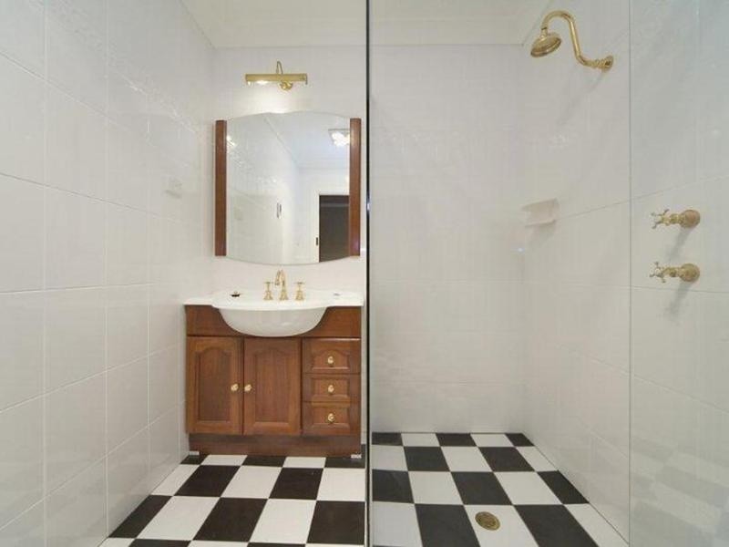 2/2 Uralla Road, Armidale NSW 2350