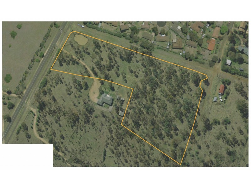 21 Kellys Plains Road, Armidale NSW 2350