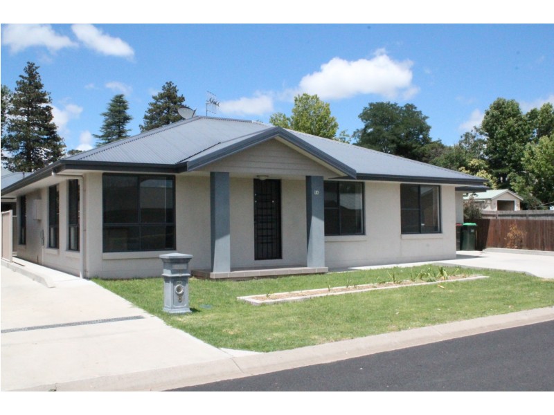 8a Brewery Lane, Armidale NSW 2350