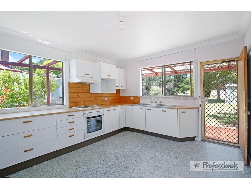 154 Barney Street, Armidale NSW 2350