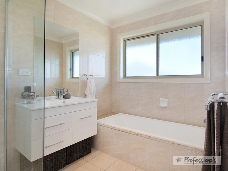 7 Hardman Close, Armidale NSW 2350