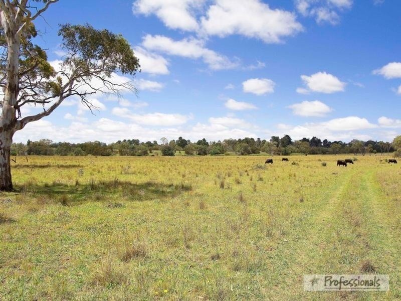 1 Highlands Estate, Armidale NSW 2350
