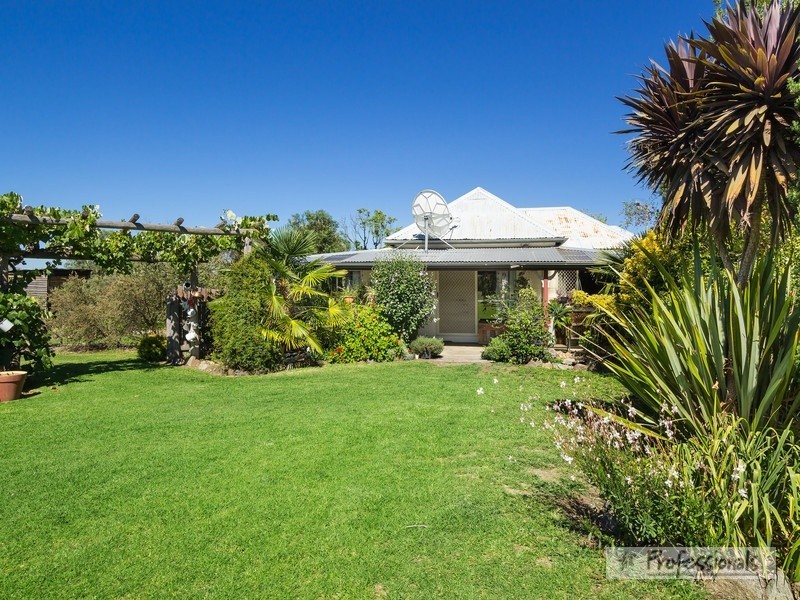 13 Scouler Street, Hillgrove NSW 2350