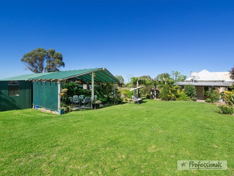 13 Scouler Street, Hillgrove NSW 2350