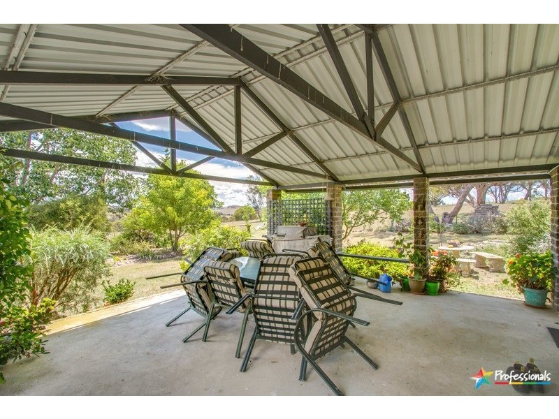 91 Devoncourt Road, Uralla NSW 2358