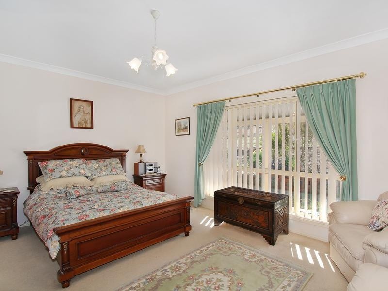 10 Fitzroy Street, Uralla NSW 2358