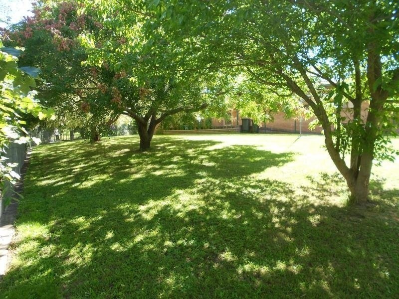 4 Thunderbolts Way, Uralla NSW 2358