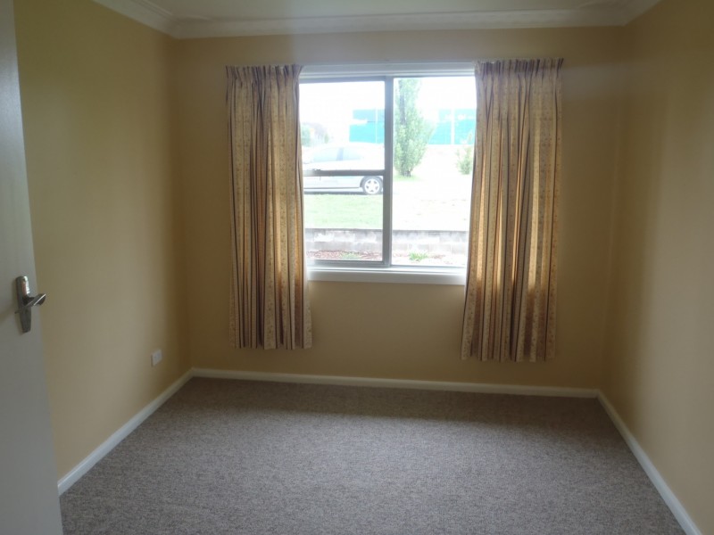 11 Grafton Road, Armidale NSW 2350