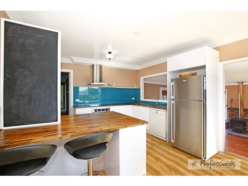 7 Richardson Avenue, Armidale NSW 2350