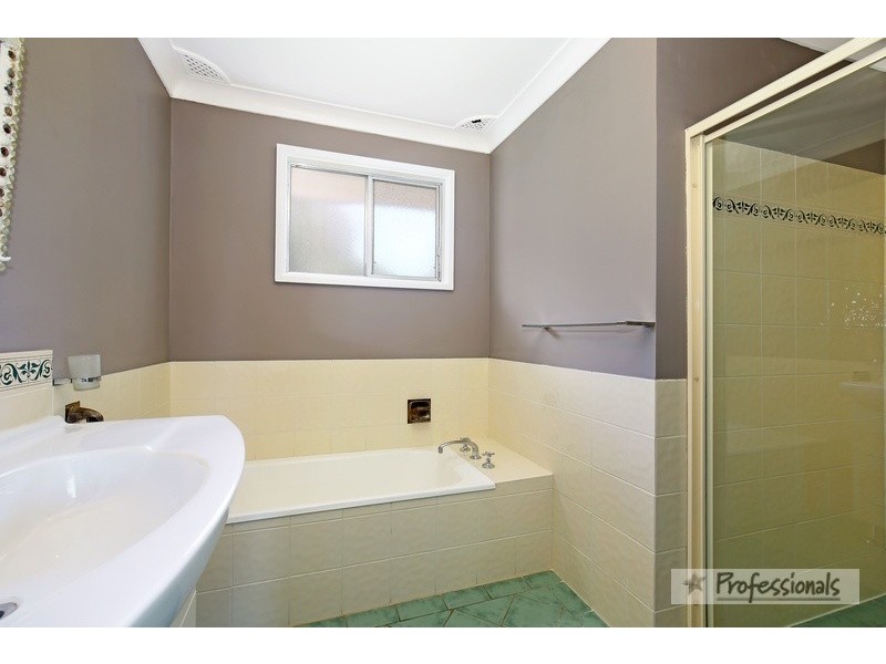 7 Richardson Avenue, Armidale NSW 2350