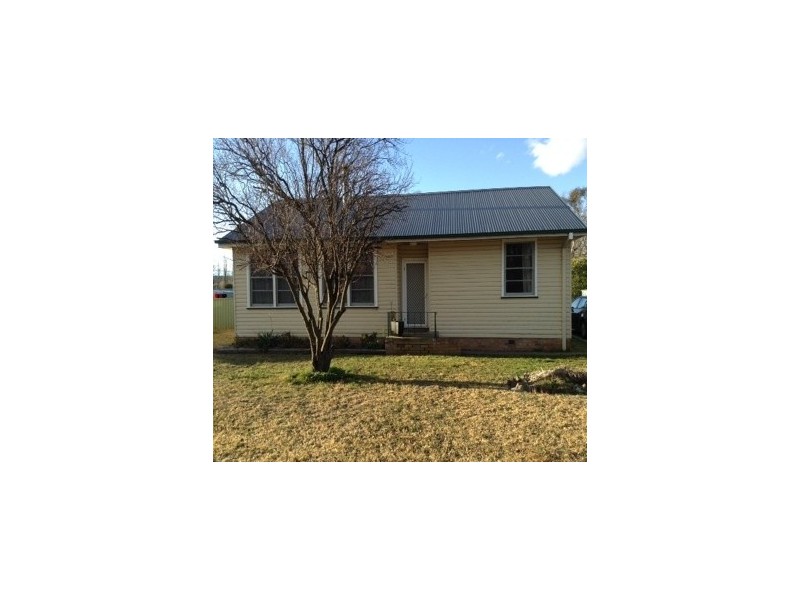 69 Brown Street, Armidale NSW 2350