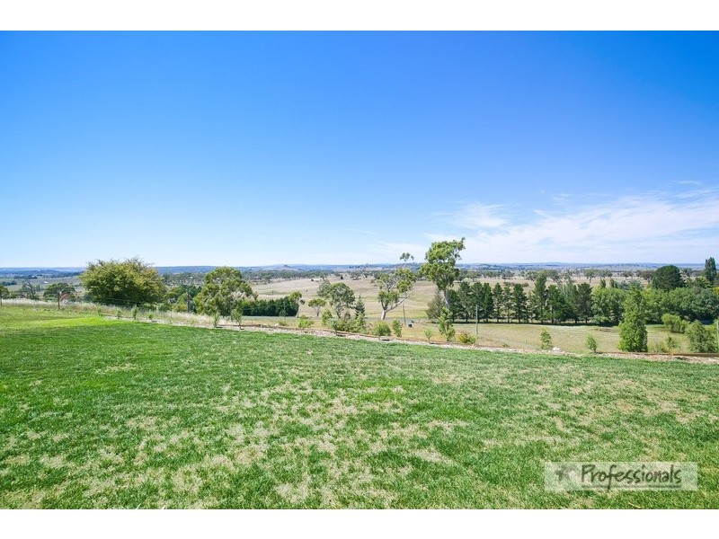 100 Old Gostwyck Road, Armidale NSW 2350