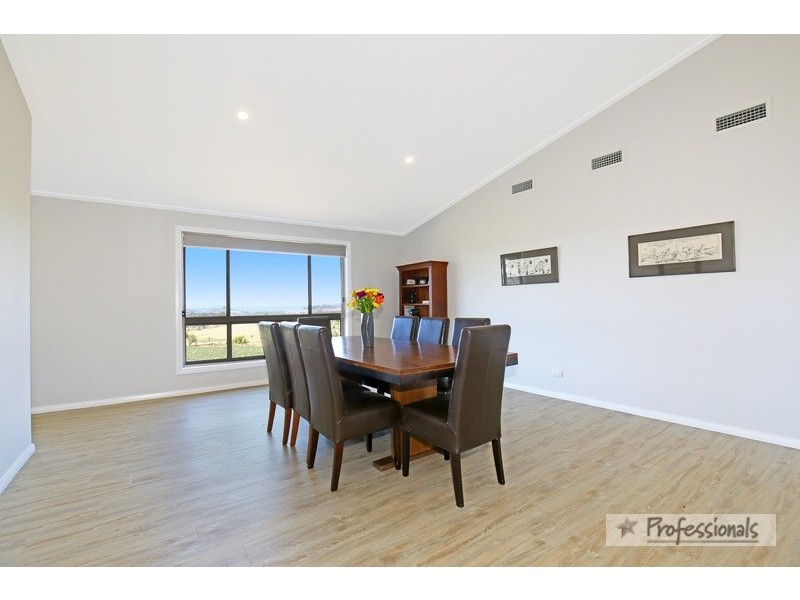100 Old Gostwyck Road, Armidale NSW 2350