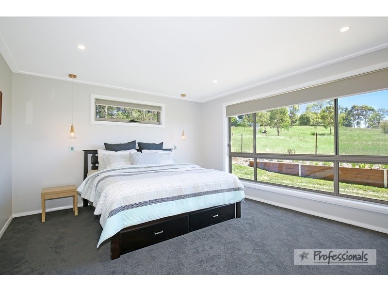 100 Old Gostwyck Road, Armidale NSW 2350