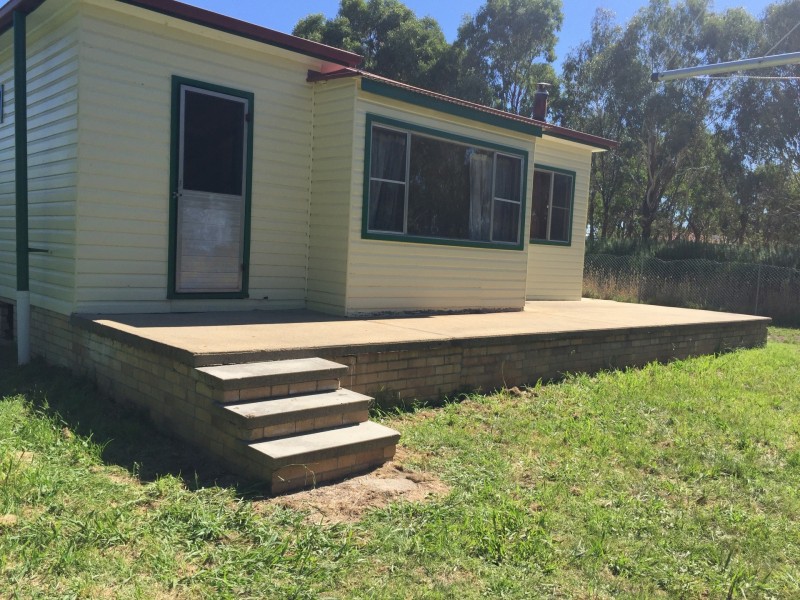 35 Claude Street, Armidale NSW 2350