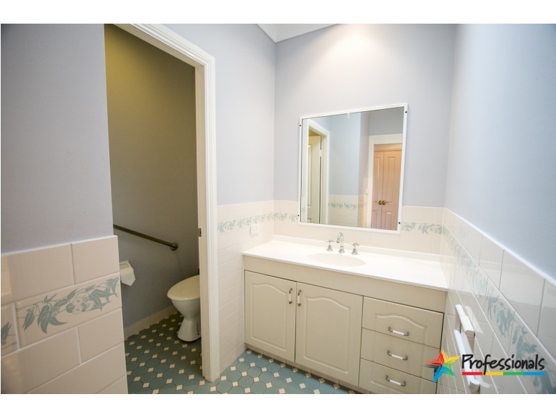 2/94 Rusden Street, Armidale NSW 2350