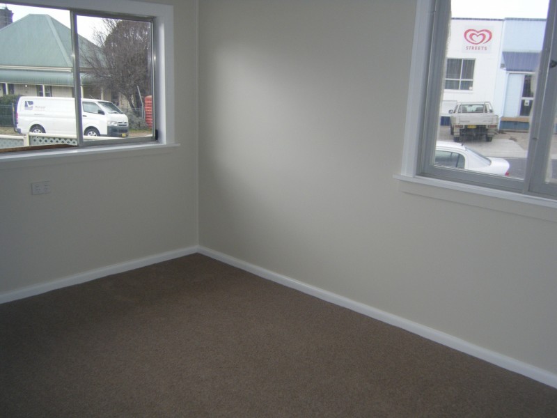 243 Brown Street, Armidale NSW 2350