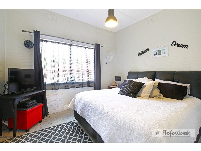 18 Samuelson Crescent, Armidale NSW 2350