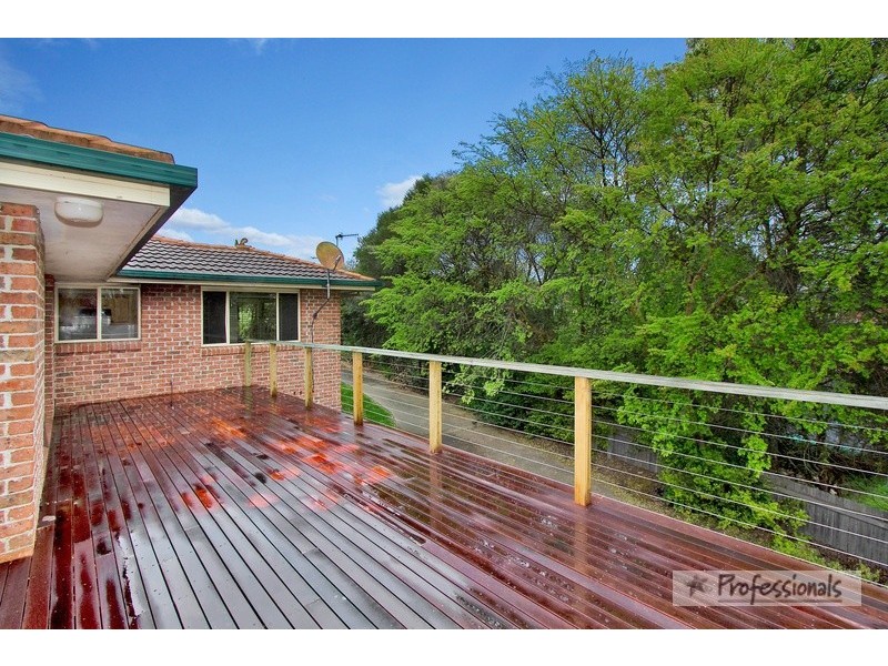 15 Rosecommon Avenue, Armidale NSW 2350