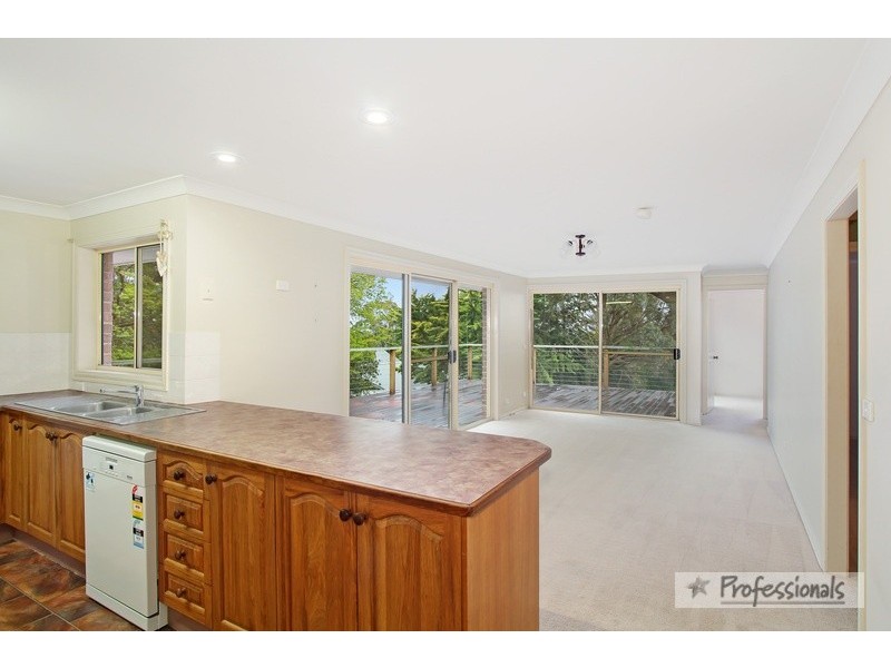 15 Rosecommon Avenue, Armidale NSW 2350
