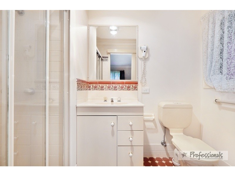 15 Rosecommon Avenue, Armidale NSW 2350