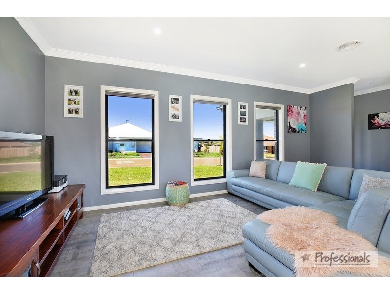 15 Spearmount Drive, Armidale NSW 2350