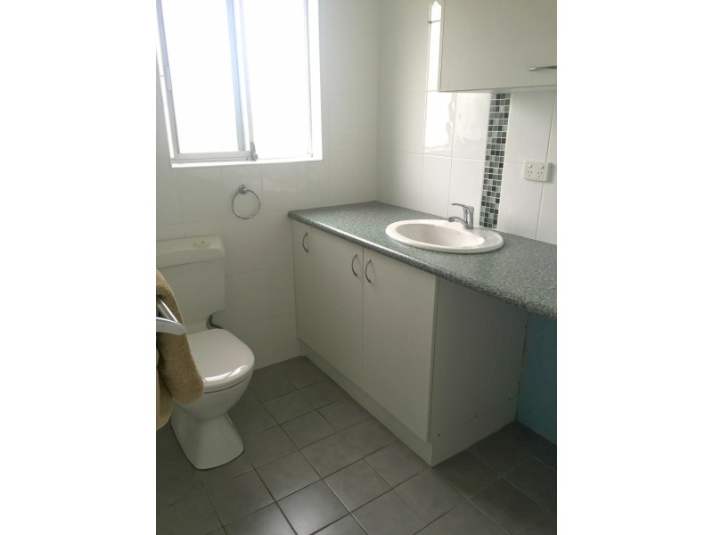 2/57 Faulkner Street, Armidale NSW 2350