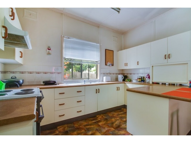194 Mann Street, Armidale NSW 2350