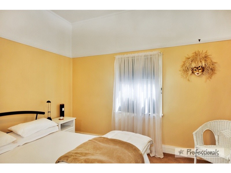 182 Brown Street, Armidale NSW 2350