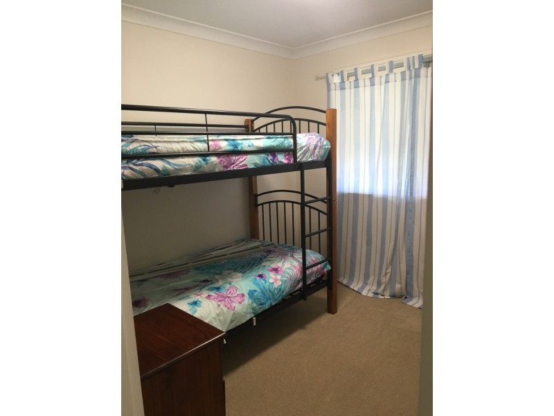 1 Carey Avenue, Armidale NSW 2350