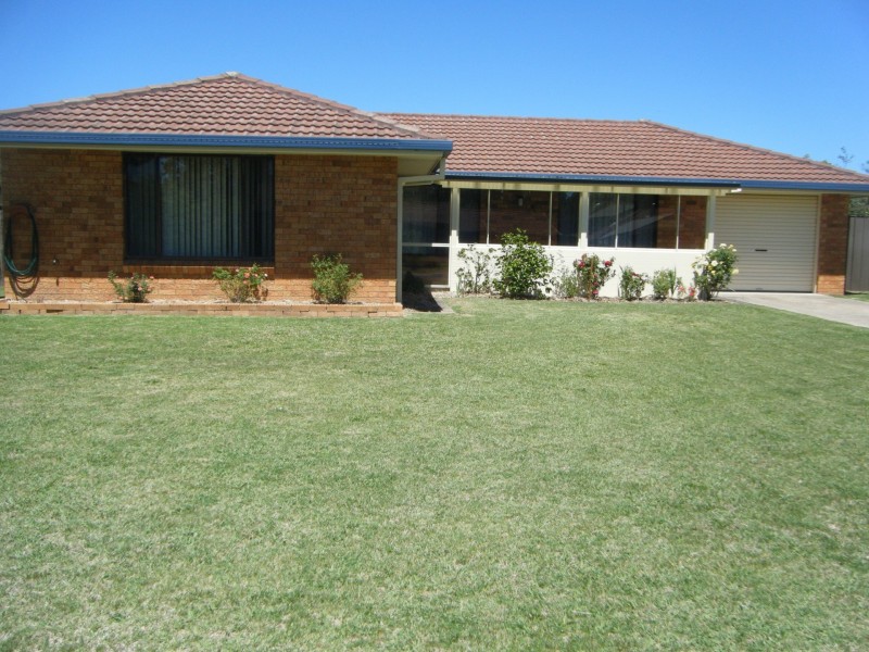3 Phyllis Crescent, Armidale NSW 2350