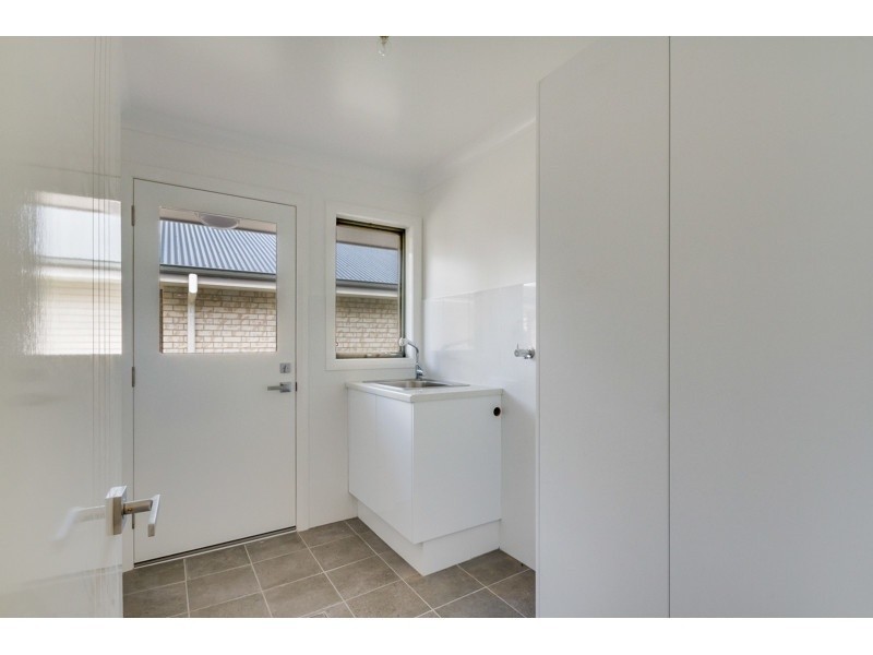 7a Bill Watson Court, Armidale NSW 2350