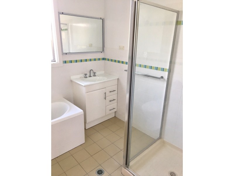 64 Mossman Street, Armidale NSW 2350