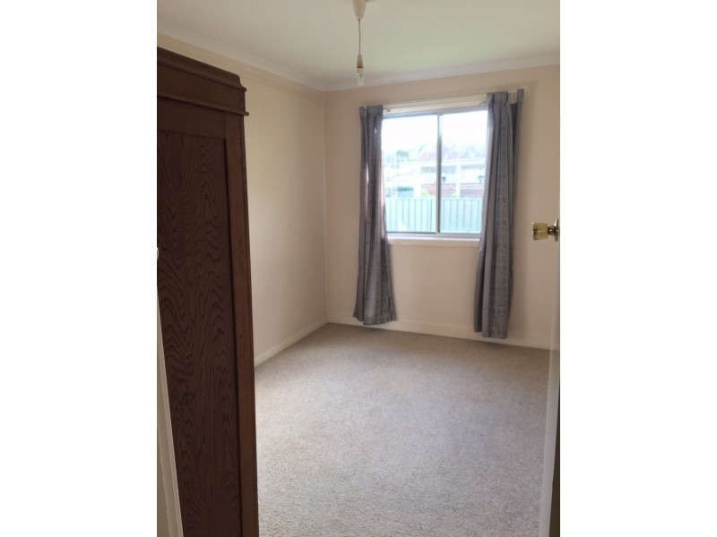 64 Mossman Street, Armidale NSW 2350