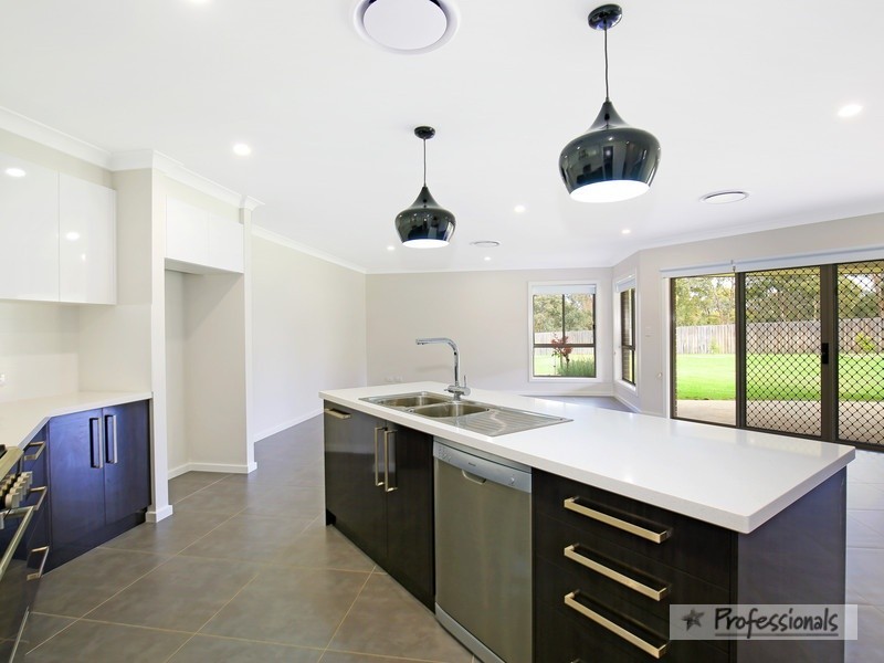 3 Campbell Parade, Armidale NSW 2350