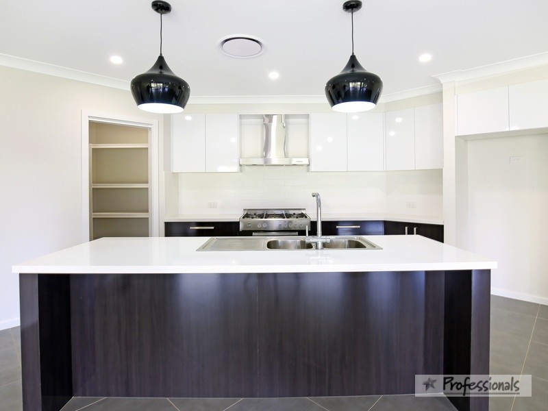 3 Campbell Parade, Armidale NSW 2350