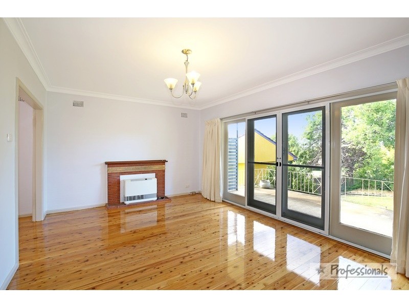 9 Richardson Avenue, Armidale NSW 2350