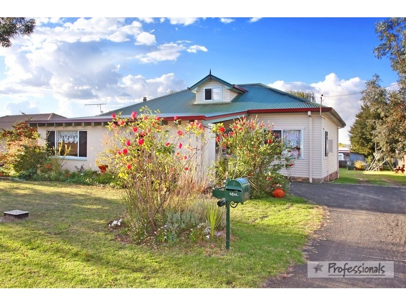 35 Kentucky Street, Armidale NSW 2350