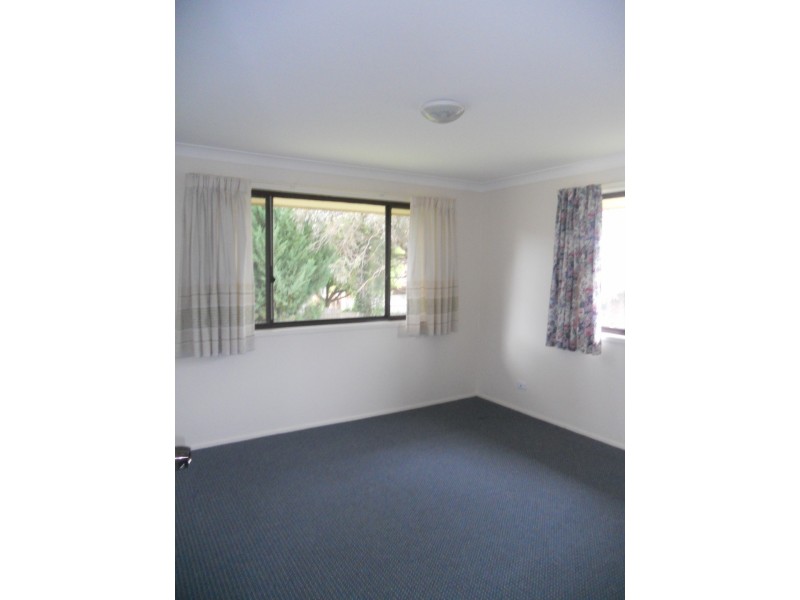 2/9 Napier Court, Armidale NSW 2350