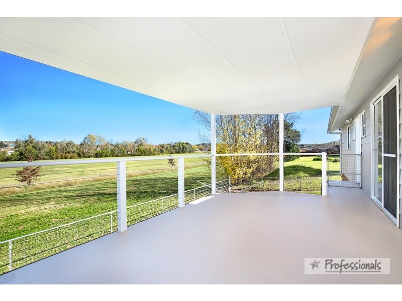 72 Butler Street, Armidale NSW 2350