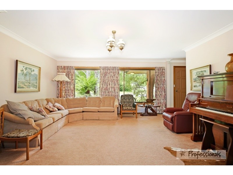 4 Ash Tree Drive, Armidale NSW 2350