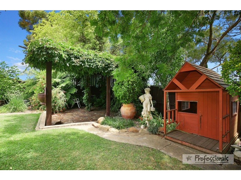 4 Ash Tree Drive, Armidale NSW 2350