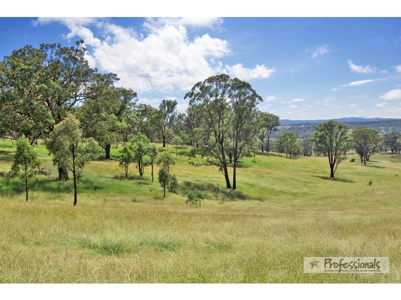 88 Gara Road, Armidale NSW 2350