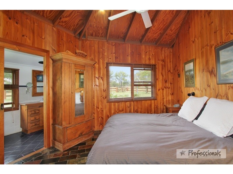 88 Gara Road, Armidale NSW 2350