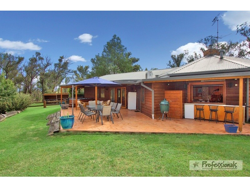 88 Gara Road, Armidale NSW 2350
